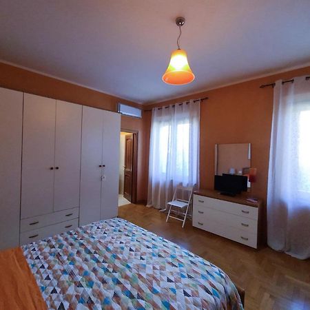 La Finestra Su Spello Lägenhet Exteriör bild